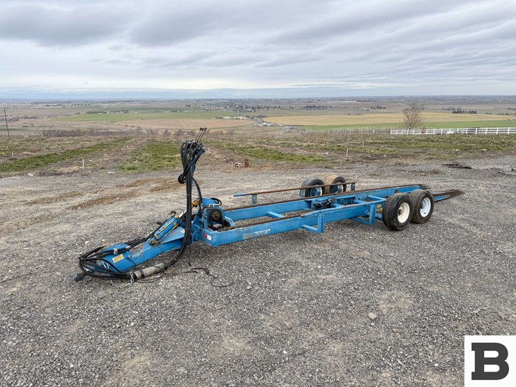 blueline-mfg.-16'-bin-trailer-image-2