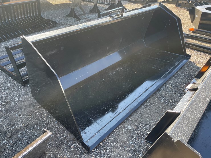 #3045-•-84"-skid-steer-snow-or-litter-bucket-image-3
