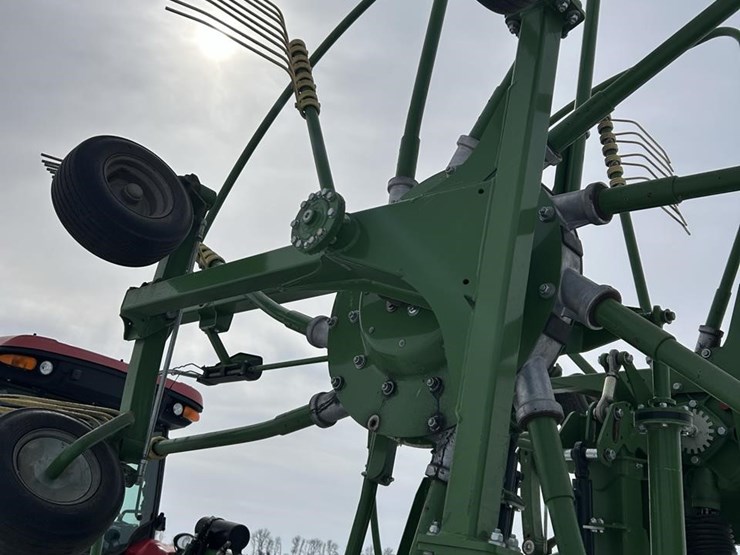 2023-krone-swadro-1250-image-35