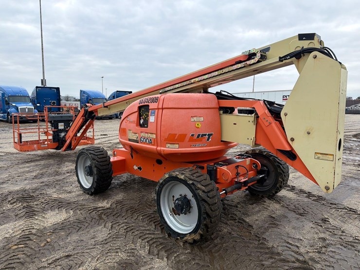 jlg-600aj-image-7
