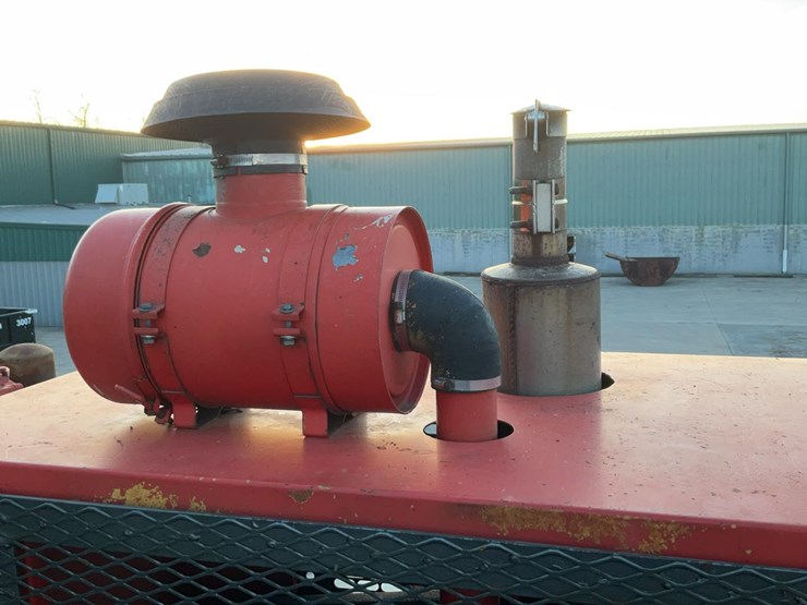 1989-mack-dm690s-image-36