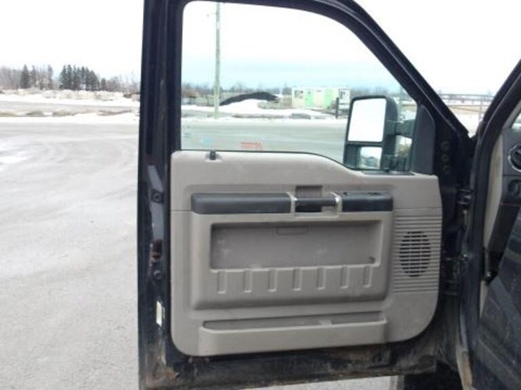 2010-ford-f250-xlt-image-10