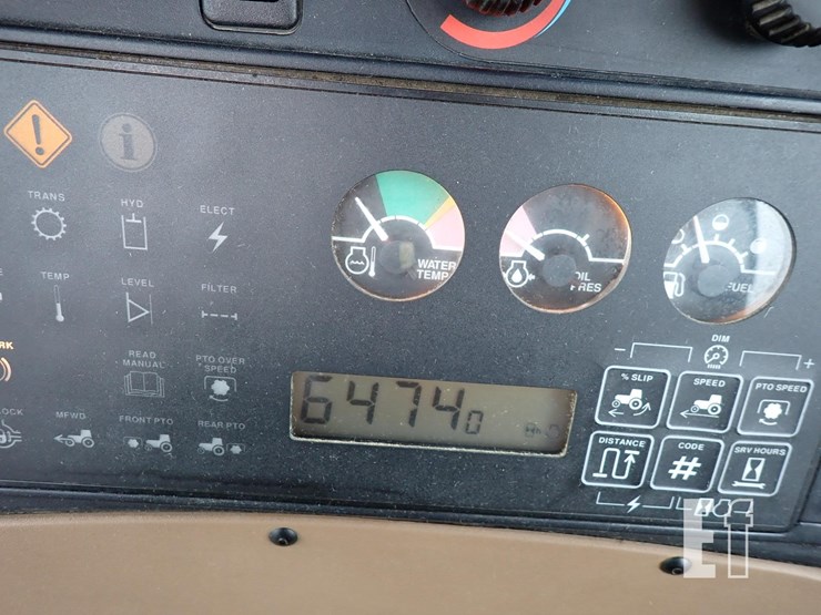 john-deere-8200-image-22