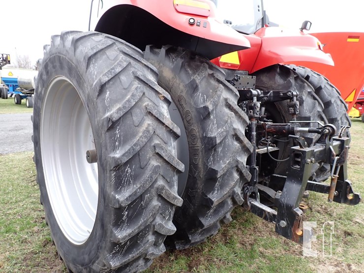 case-ih-magnum-290-image-13