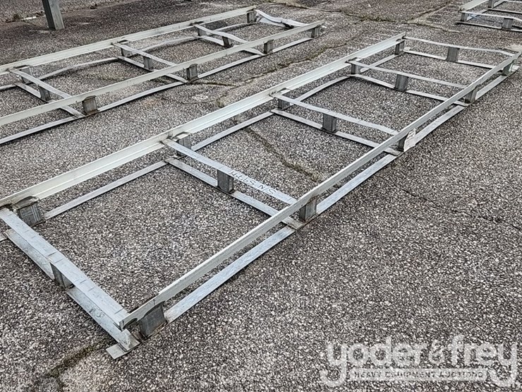 metal-forklift-pallet-thickening,-3'-x-12'-image-2