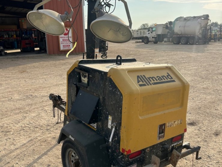 2019-allmand-light-plant-image-4