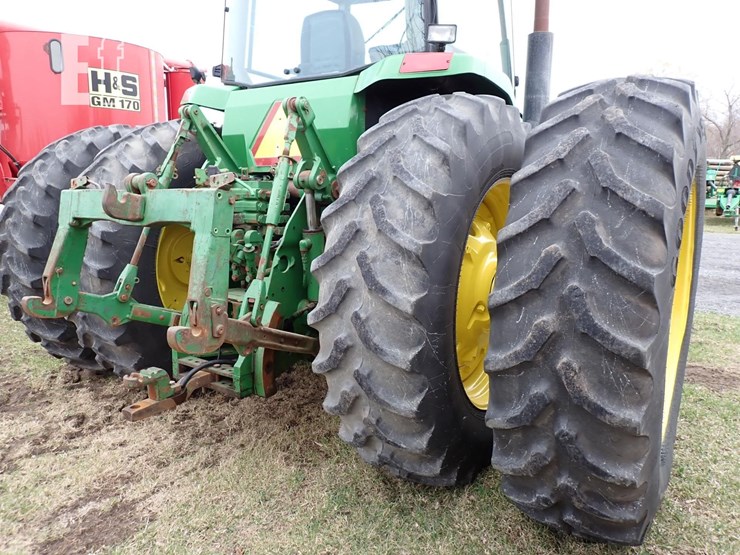 john-deere-8100-image-8