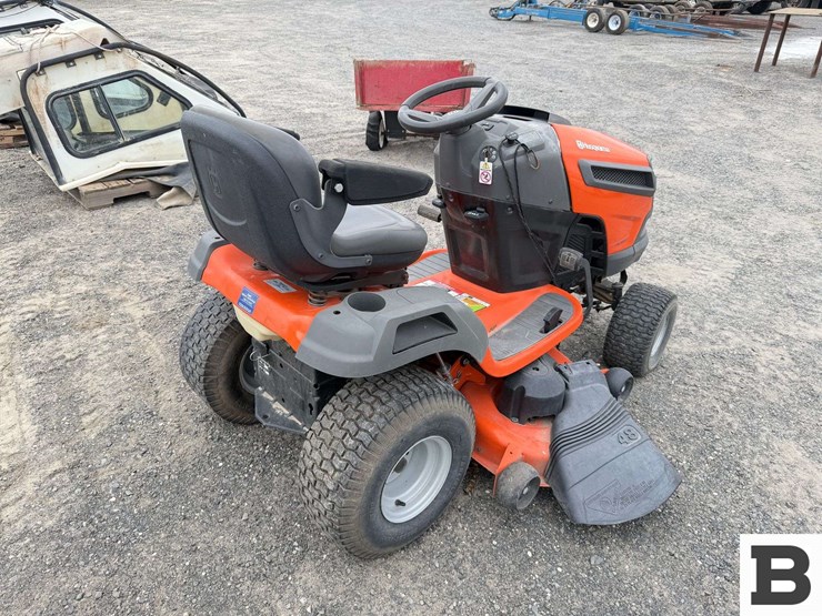 husqvarna-yta24v48-lawn-mower-image-5
