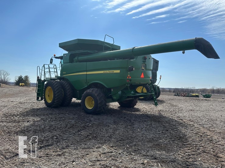 john-deere-s670-image-4