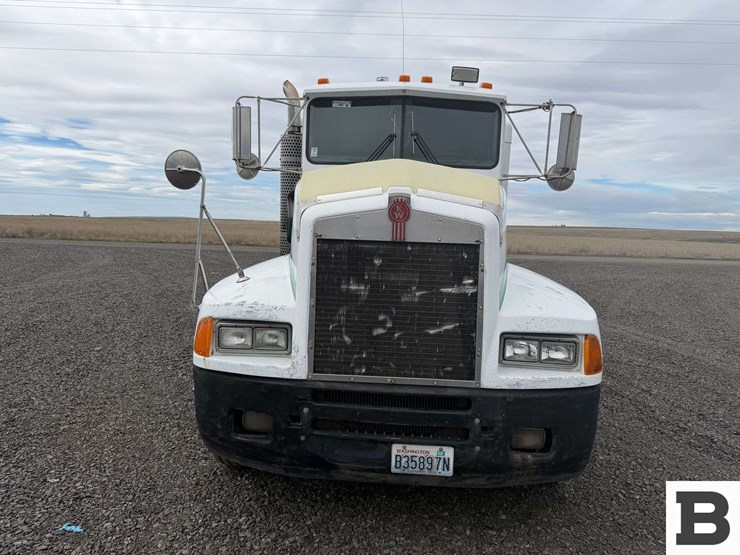 1987-kenworth-t600-image-7