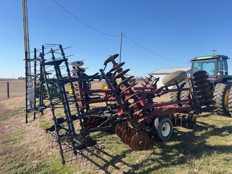 international-496-image-5