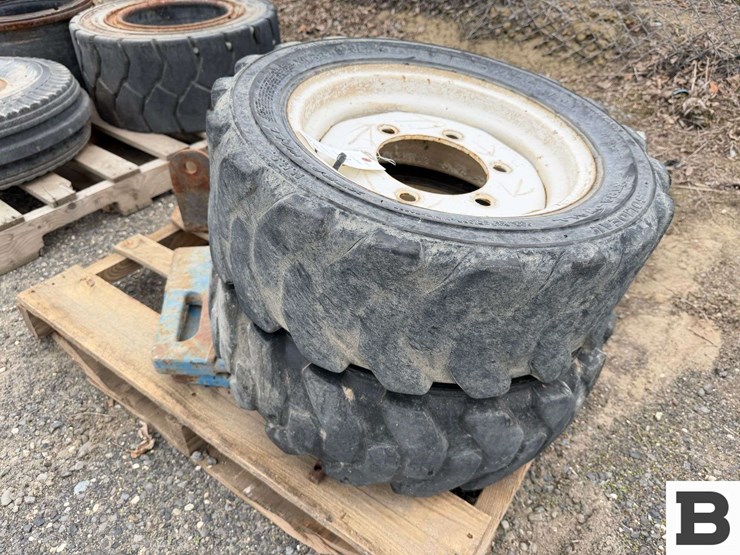 misc.-tractor-weights-and-brackets,-27x8.5-15-tires-and-rims-image-11