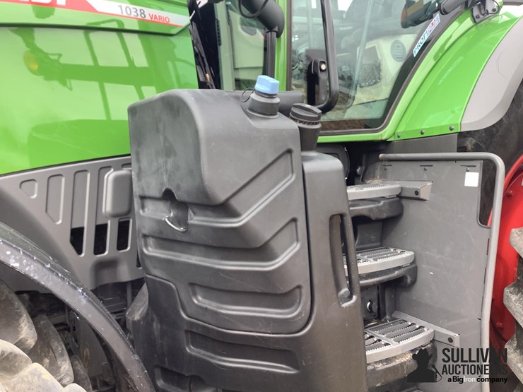 2021-fendt-1038-vario-image-18