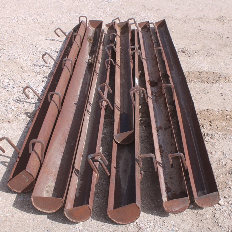 #2084 • 7 Sheep And Goat Grain Feeders With Hooks To Hang On Gate