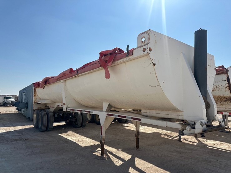 2014-axle-end-dump-image-3