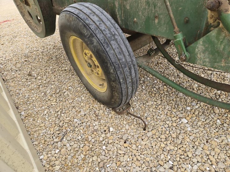 john-deere-24t-image-6