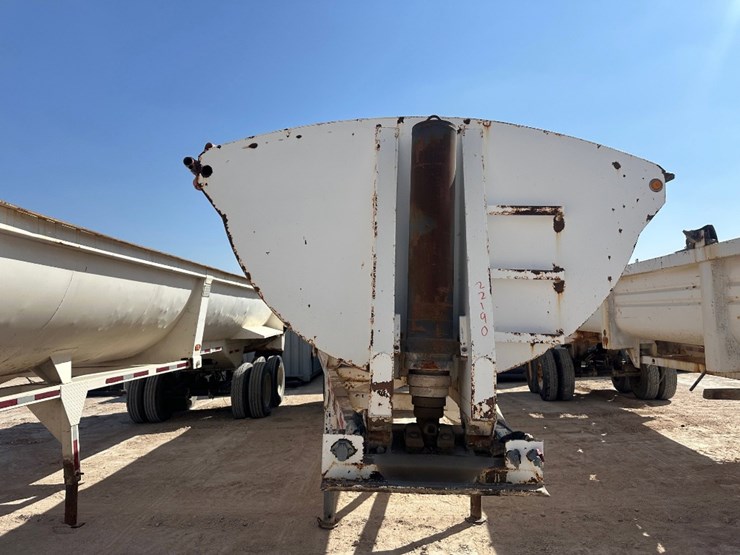 2014-axle-end-dump-image-2