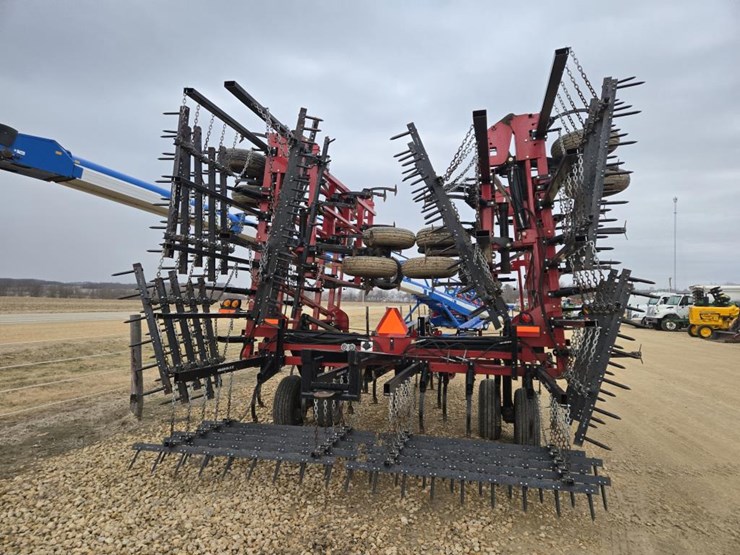 #171-•-case-ih-tiger--mate-200-cultivator-image-10