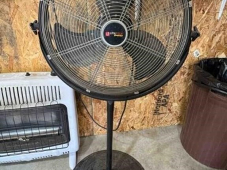 utlitech-standing-fan-image-1