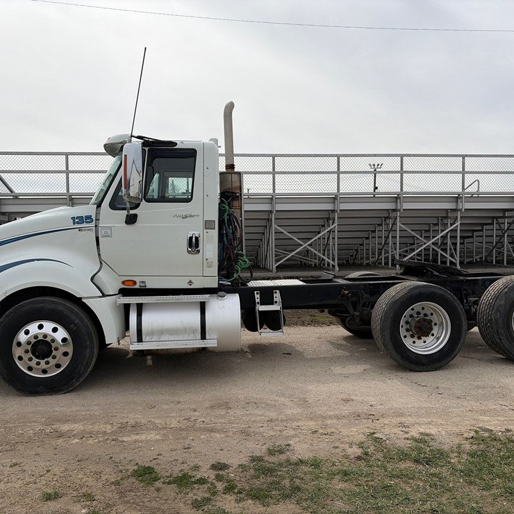 2013 INTERNATIONAL PROSTAR