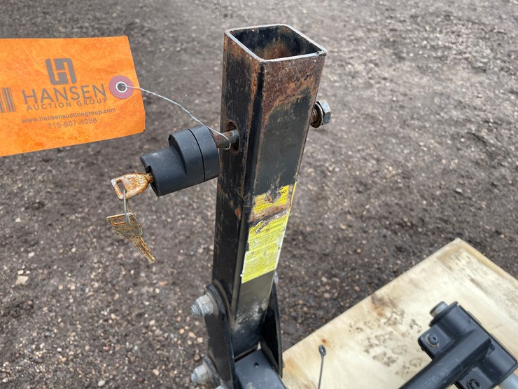 #3057-•-thule-2-bike-hitch-rack-image-12