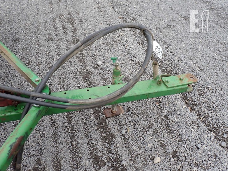 john-deere-8300-image-11