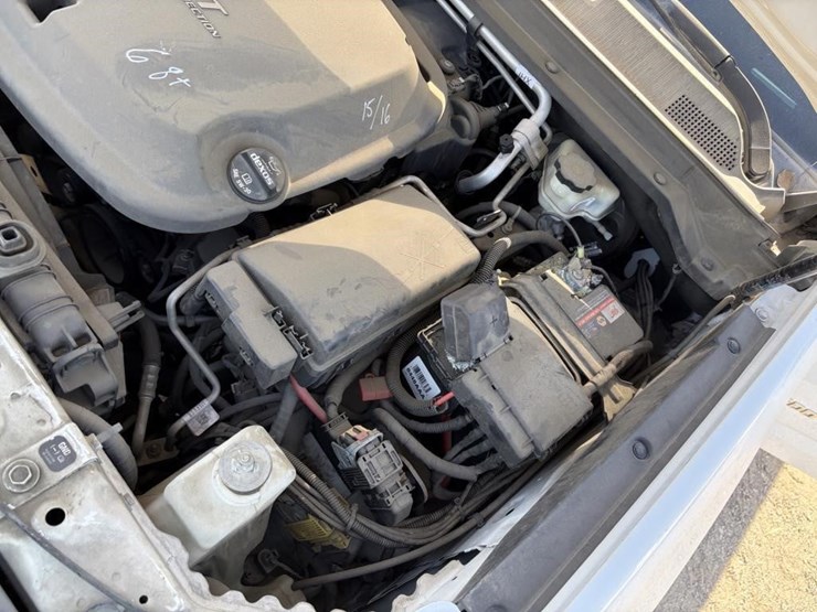 2017-chevrolet-colorado-image-21