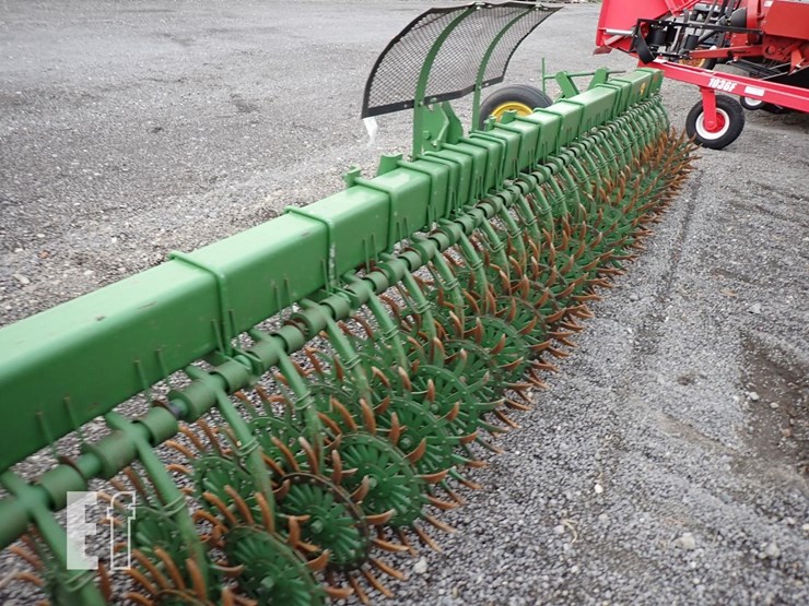 john-deere-400-image-4