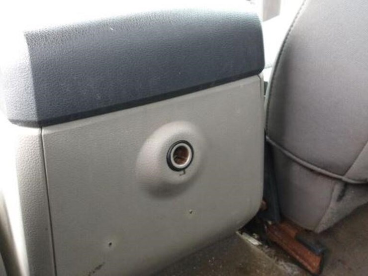 2010-ford-f250-xlt-image-50