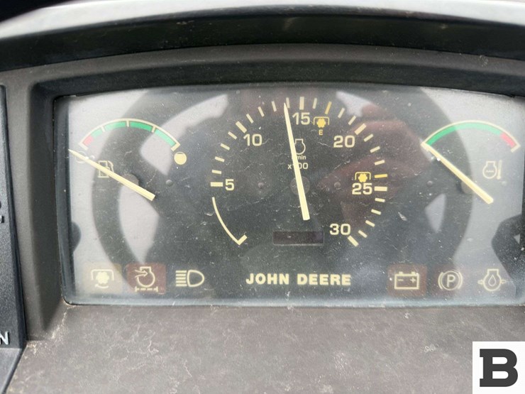 2003-john-deere-5320n-image-52