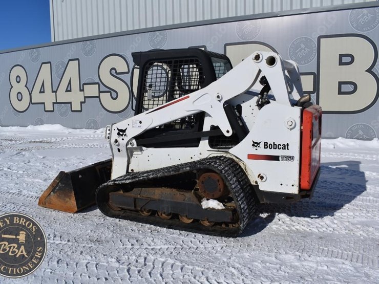 2016-bobcat-t650-image-7