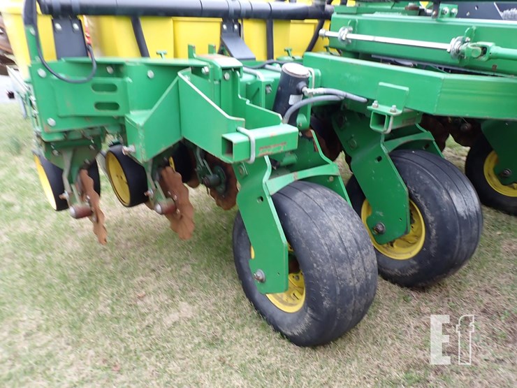 john-deere-1780-image-8