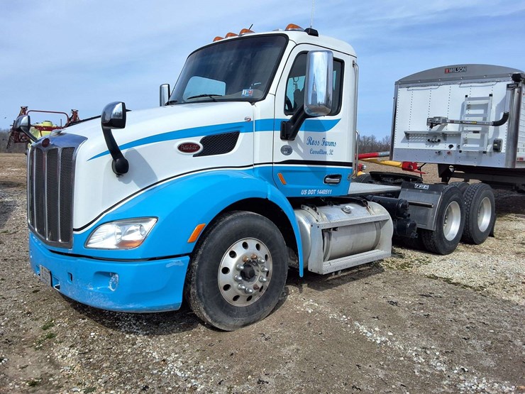 2016-peterbilt-579-image-30