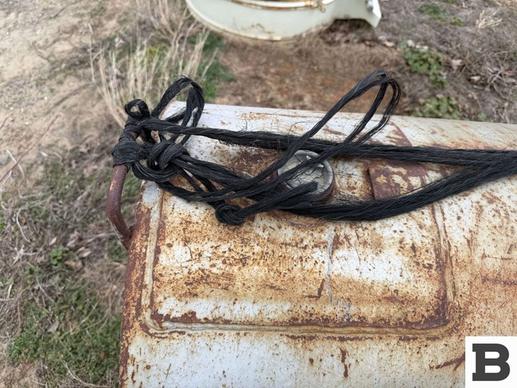 4'-metal-fuel-transfer-tank-image-6