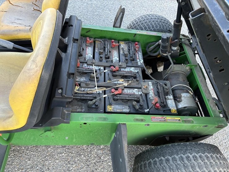 2013-john-deere-gator-image-7