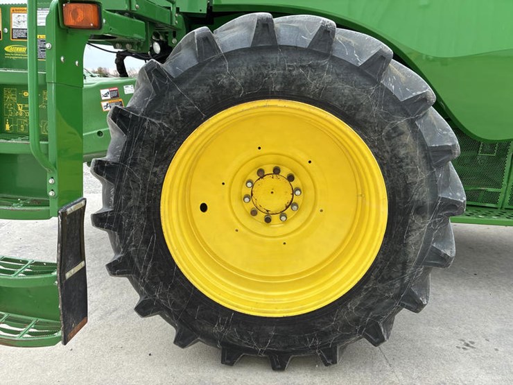 2014-john-deere-s670-image-38