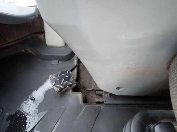 2013-doosan-dl550-3-image-32