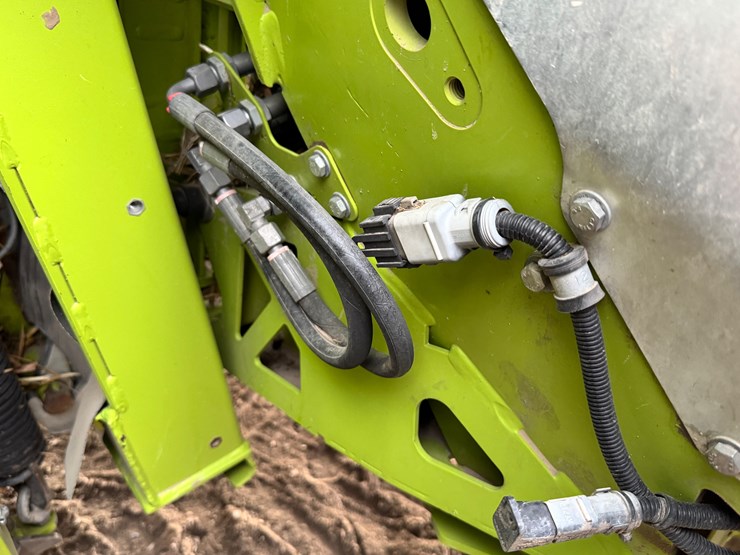 claas-orbis-750-image-36