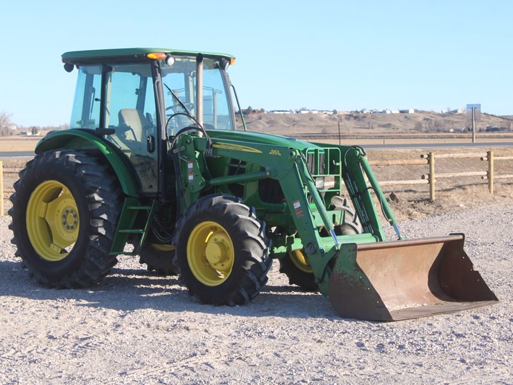 2011-john-deere-6115d-image-9