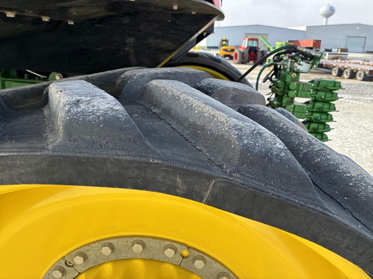 2015-john-deere-9470rt-image-44
