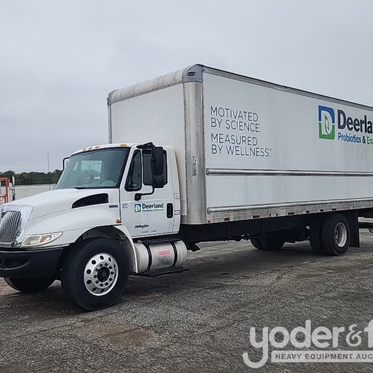 2013 INTERNATIONAL DURASTAR 4300