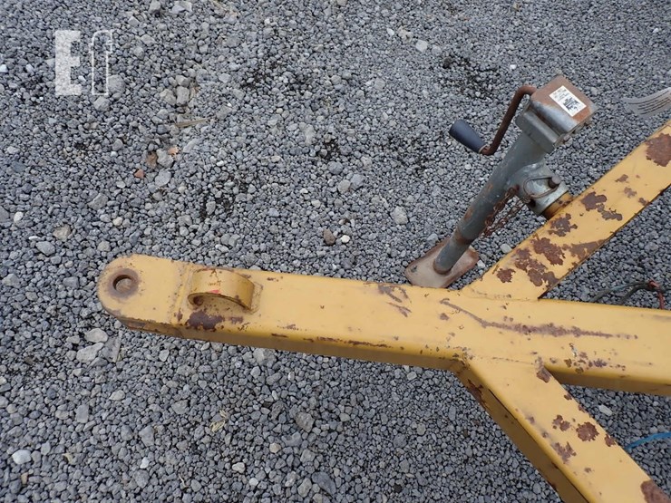 10-haybuster-h106-image-12