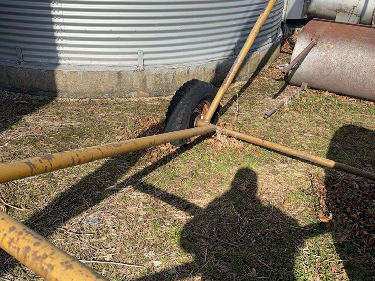 hutchinson-8x57-image-7