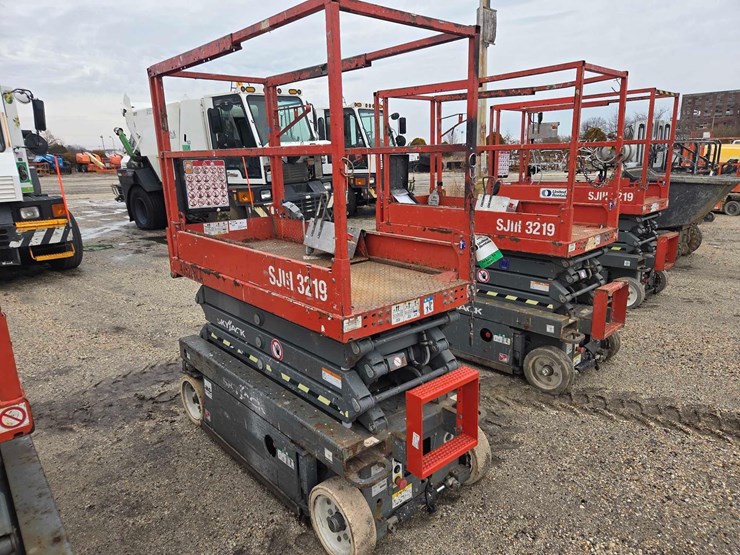 2017-skyjack-sjiii3219-image-4