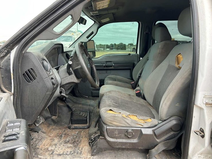 2016-ford-f250-xl-image-7