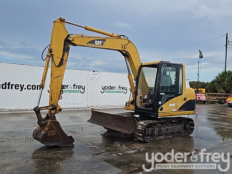 caterpillar-307c-image-1