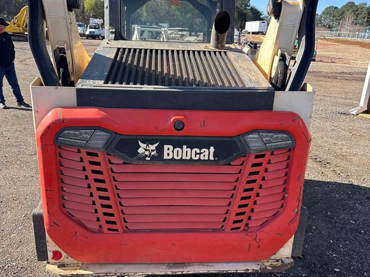 2022-bobcat-t66-image-4