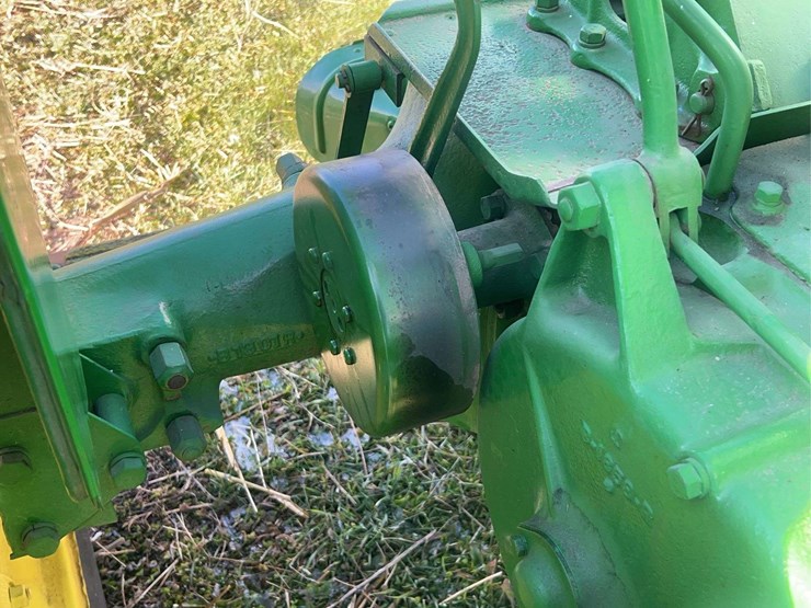 john-deere-model-b-image-33