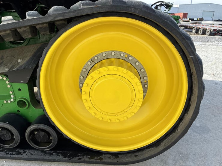 2015-john-deere-9470rt-image-45