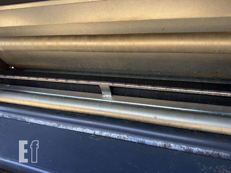 2016-claas-variant-360rc-image-7